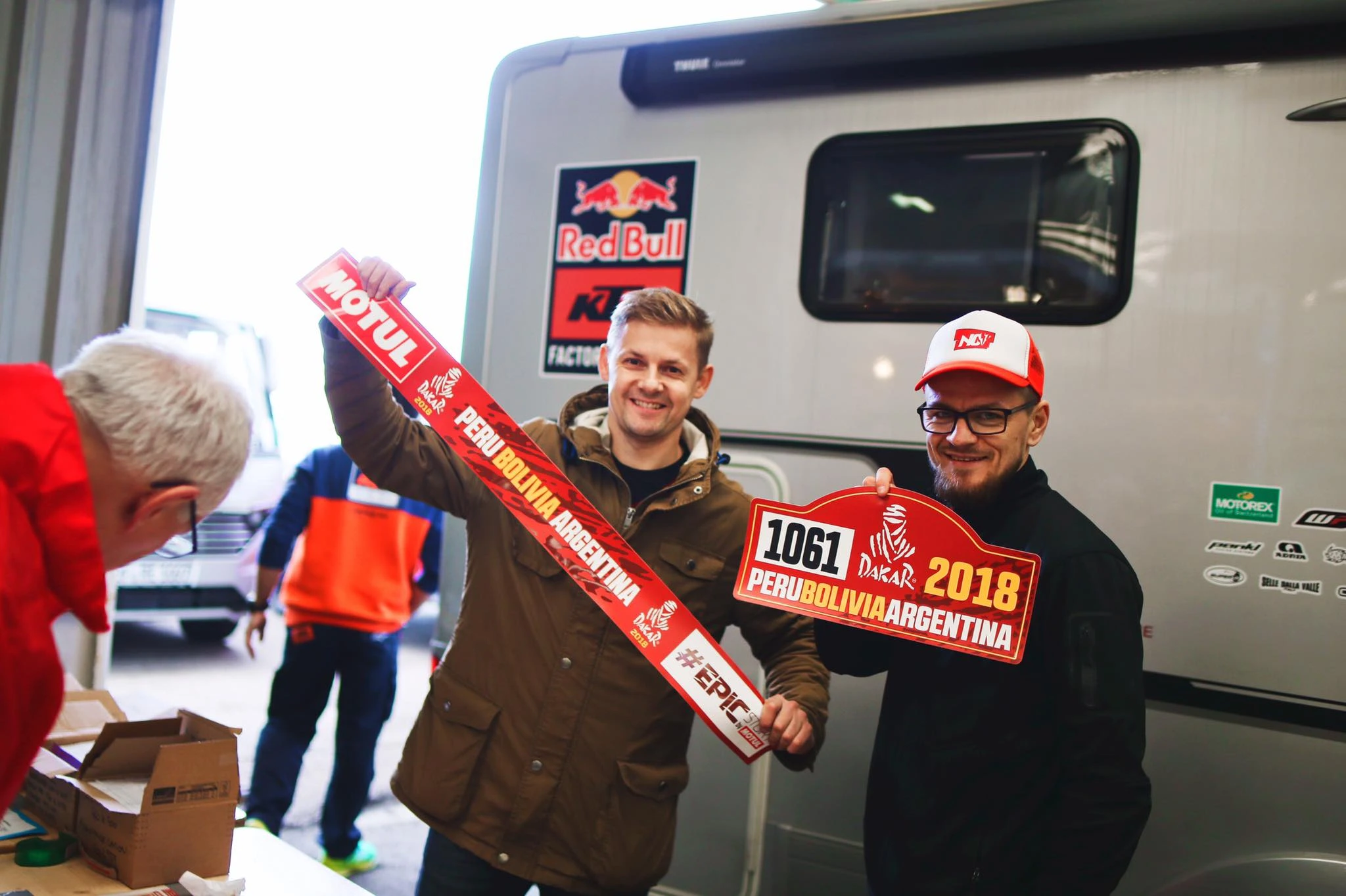 Dakaro fanų automobiliai – tik su keturių varančių ratų pavara