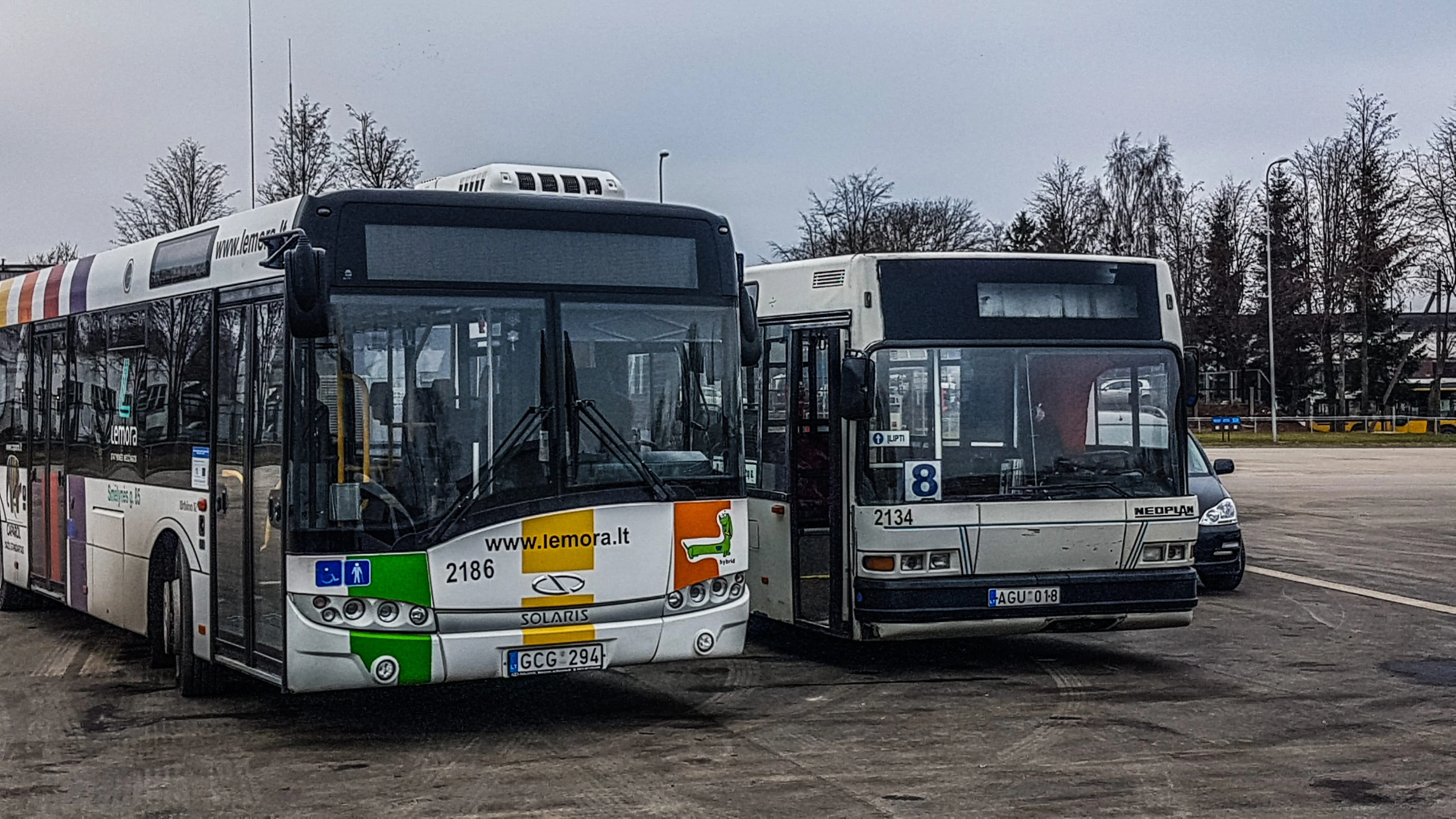 Panevėžio autobusų parkas jau naujose patalpose