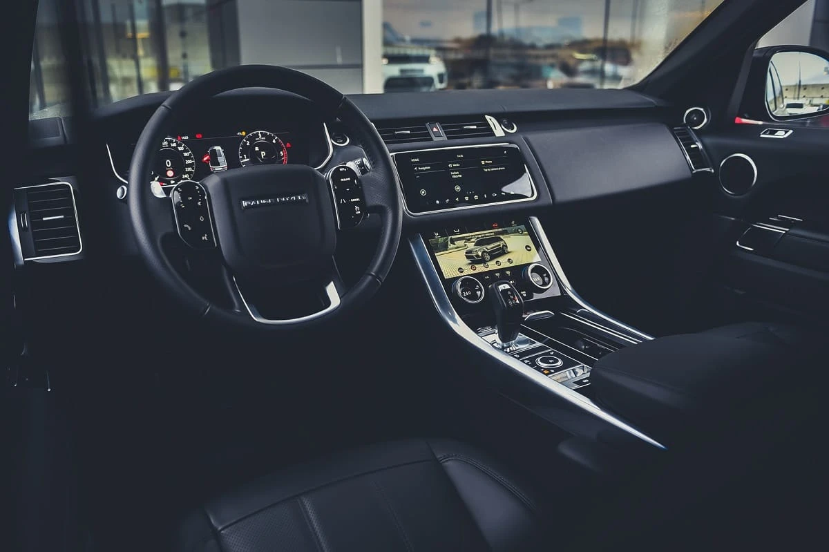 Naujasis „Range Rover Sport“ – jau Lietuvoje
