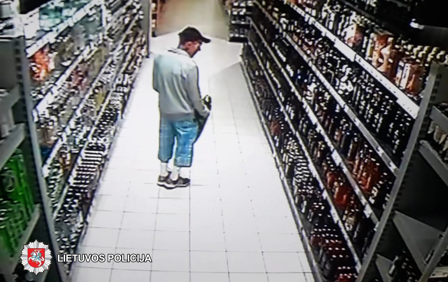 20180925P1 150x150 Policija prašo padėti atpažinti įtariamuosius ir ieško eismo įvykių liudytojų