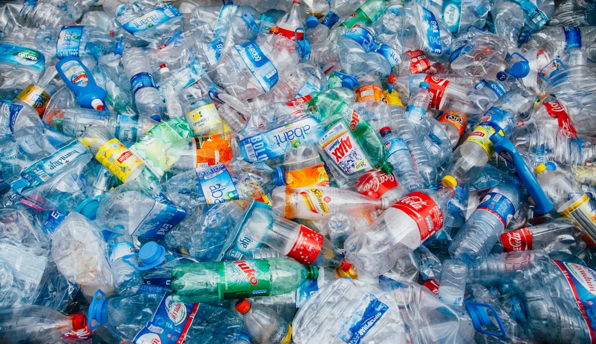 Europos Parlamentas spręs dėl drastiško plastikinių šiukšlių mažinimo