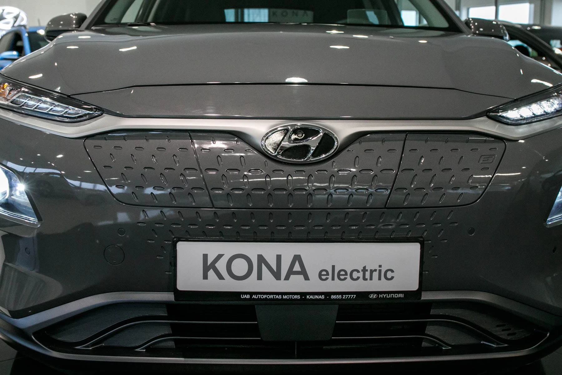 Geriausiu Kauno automobiliu išrinktas elektromobilis „Hyundai Kona EV“