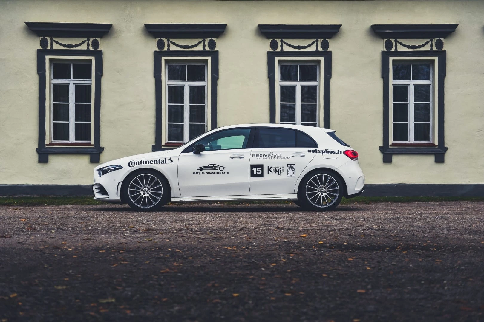 Automobilių ekonomiškumas auga ne tik techninių duomenų lentelėse