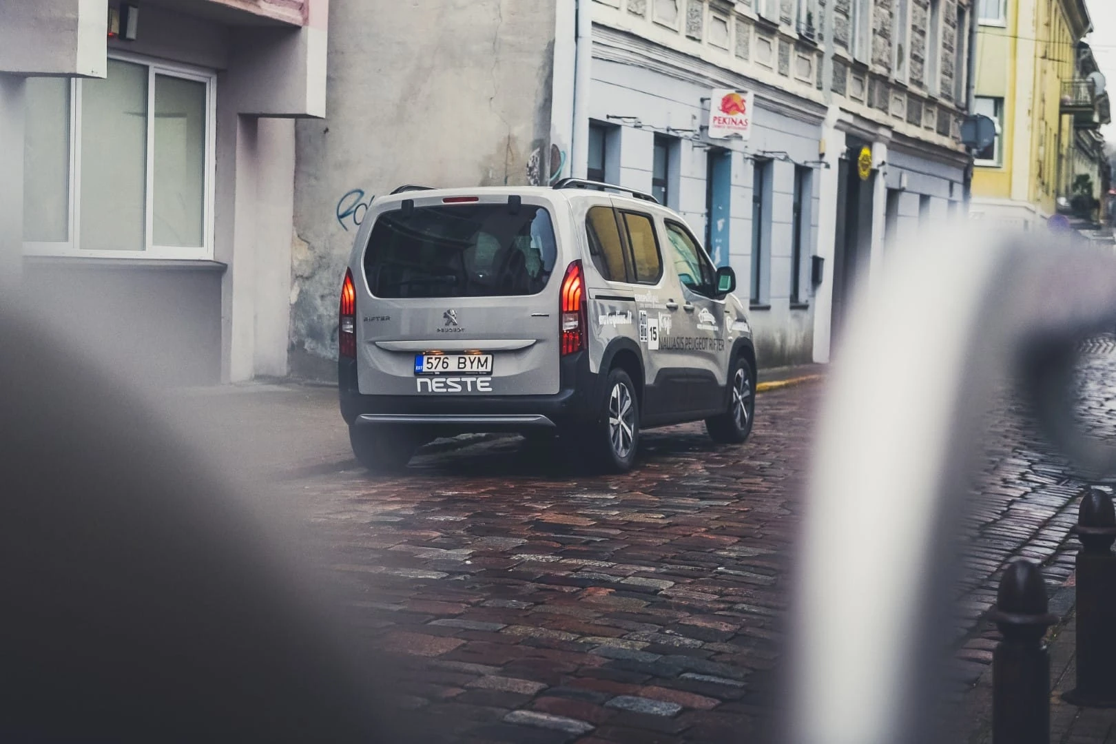 Automobilių ekonomiškumas auga ne tik techninių duomenų lentelėse