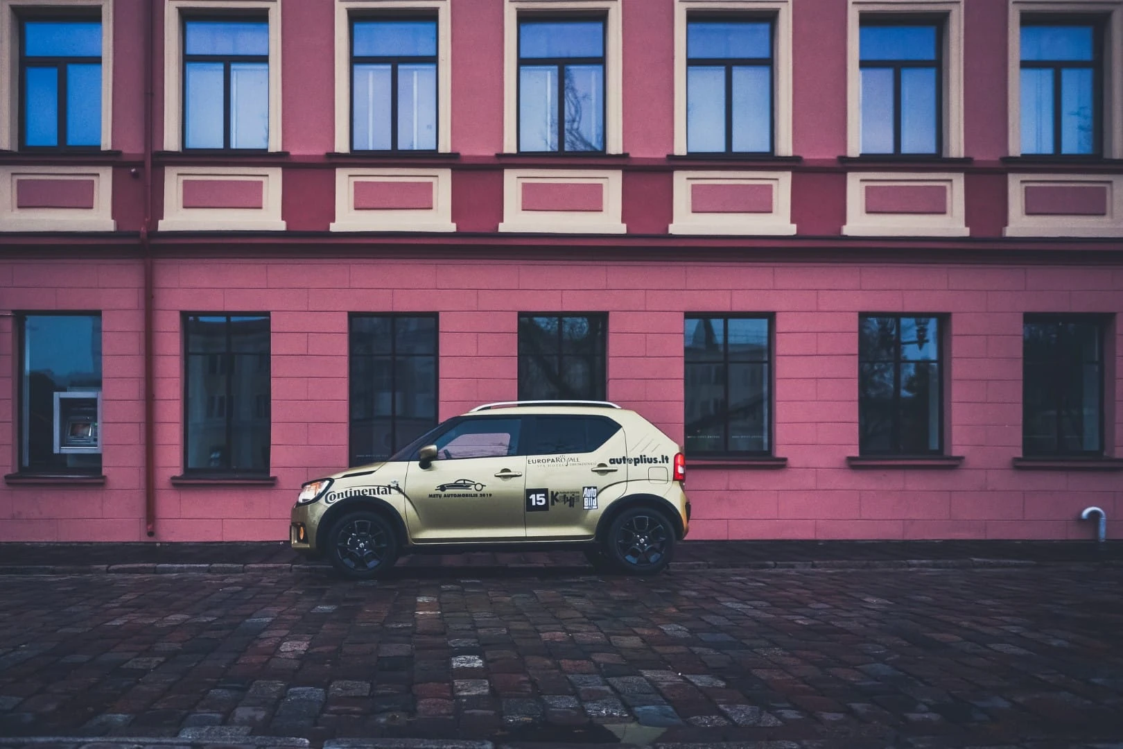 Automobilių ekonomiškumas auga ne tik techninių duomenų lentelėse