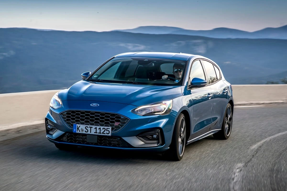 FORD 2019 FOCUS ST Performance Blue 13