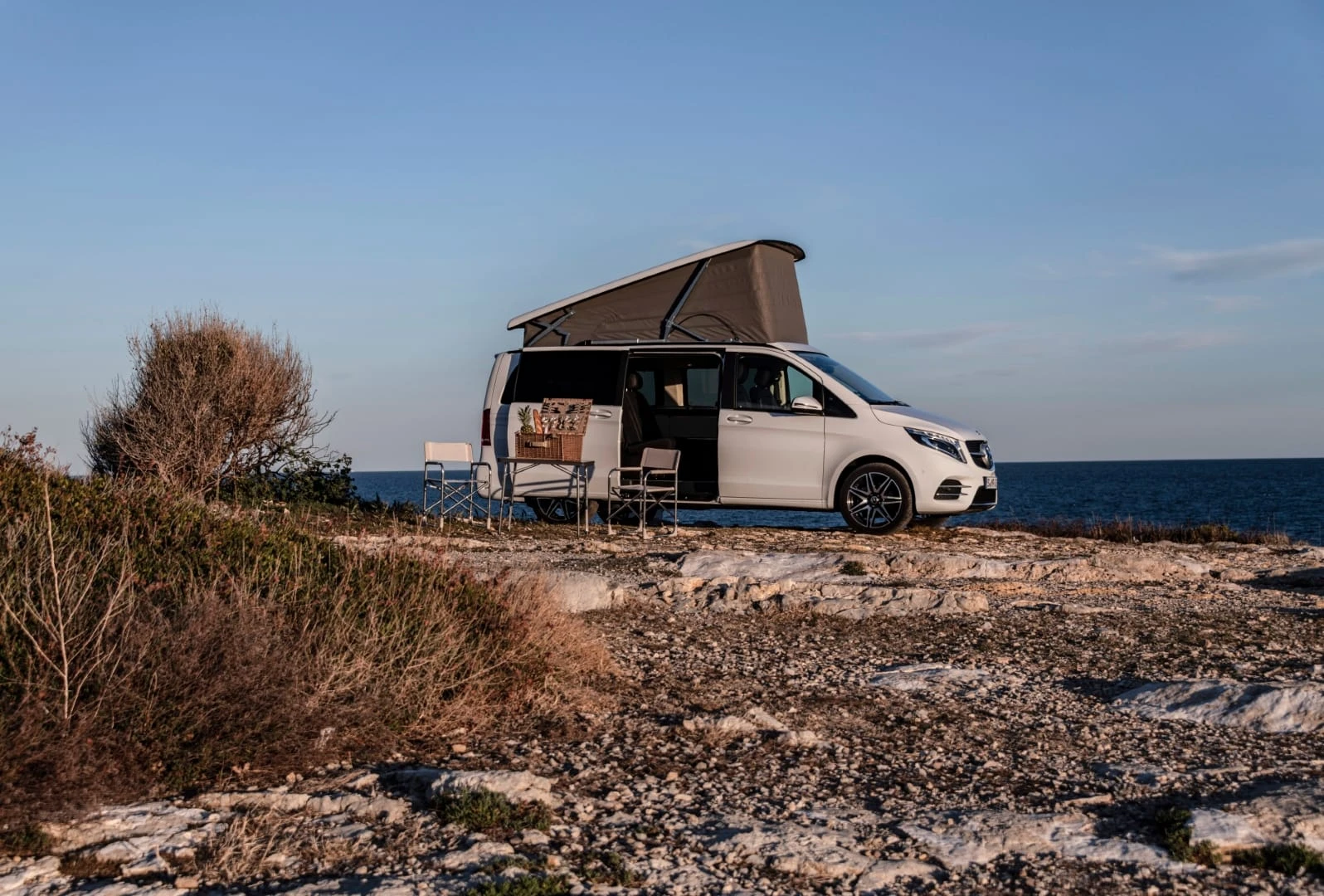 Nauja „Mercedes-Benz“ „Marco Polo“ gama keičia suvokimą apie prabangius kemperius