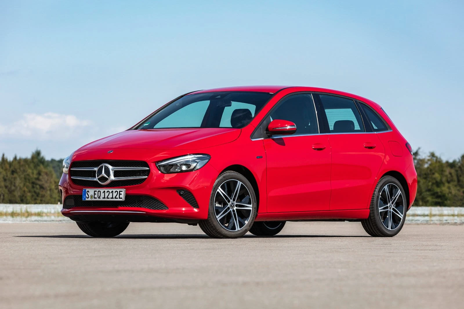 Karščiausios Frankfurto automobilių parodos naujienos