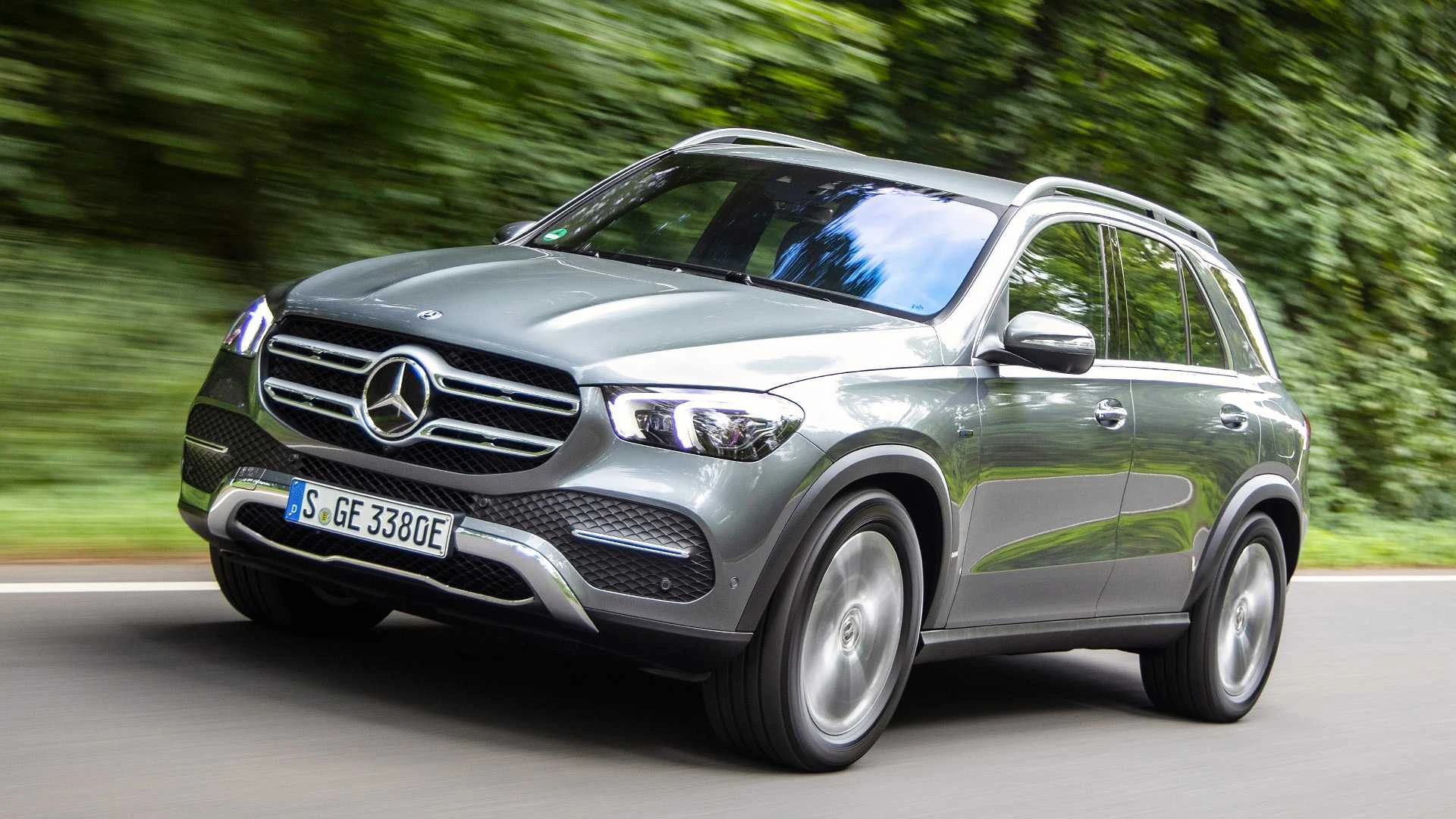 Karščiausios Frankfurto automobilių parodos naujienos