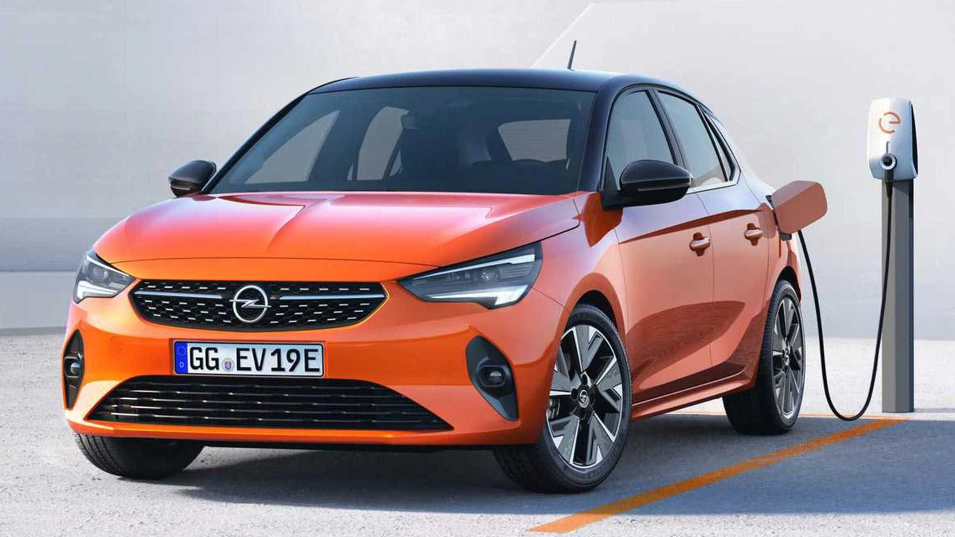 Karščiausios Frankfurto automobilių parodos naujienos