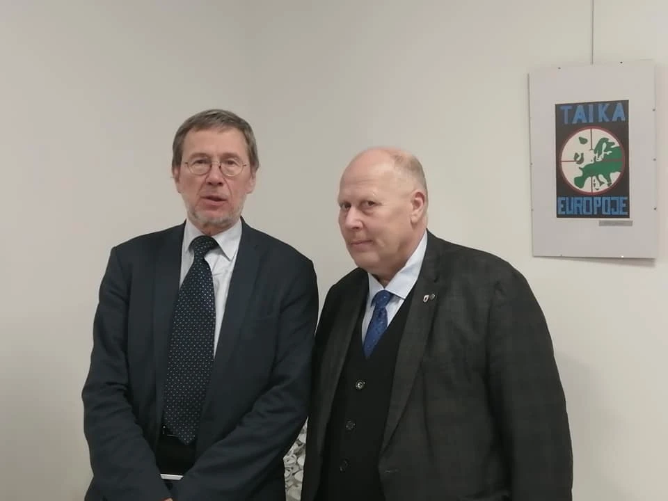 Duris atvėrė EP narių Rasos Juknevičienės ir Andriaus Kubiliaus biuras