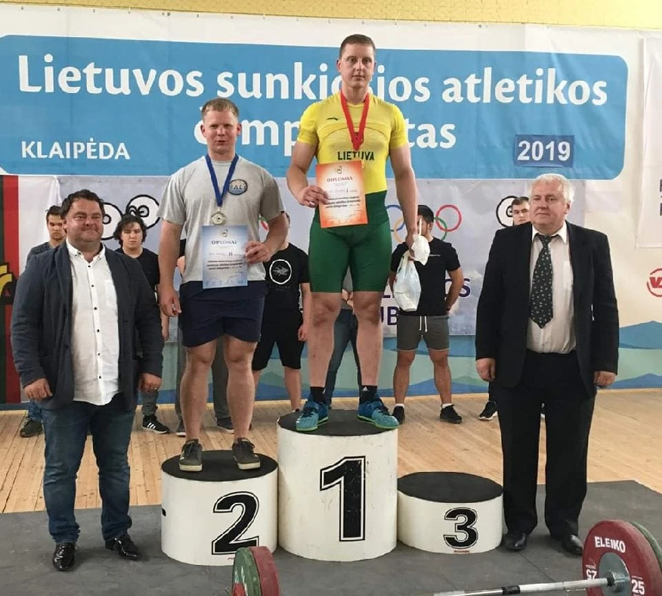Dovydas Sužiedelis: „Sportas atveria dideles galimybes gyvenime“