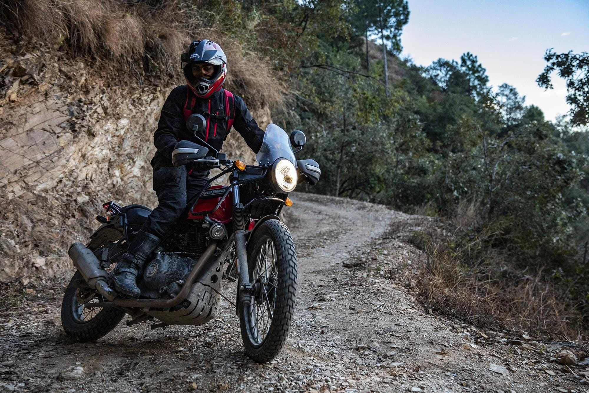 „Royal Enfield“ pristato motociklo „Himalayan“ naujienas