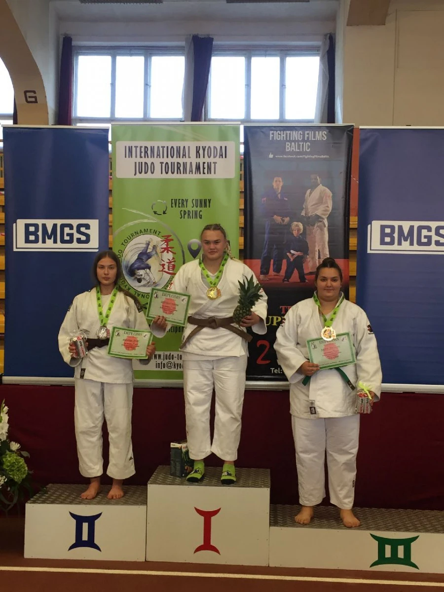 R.Sargūno gimnazijos sportininkų pergalės tarptautiniame turnyre