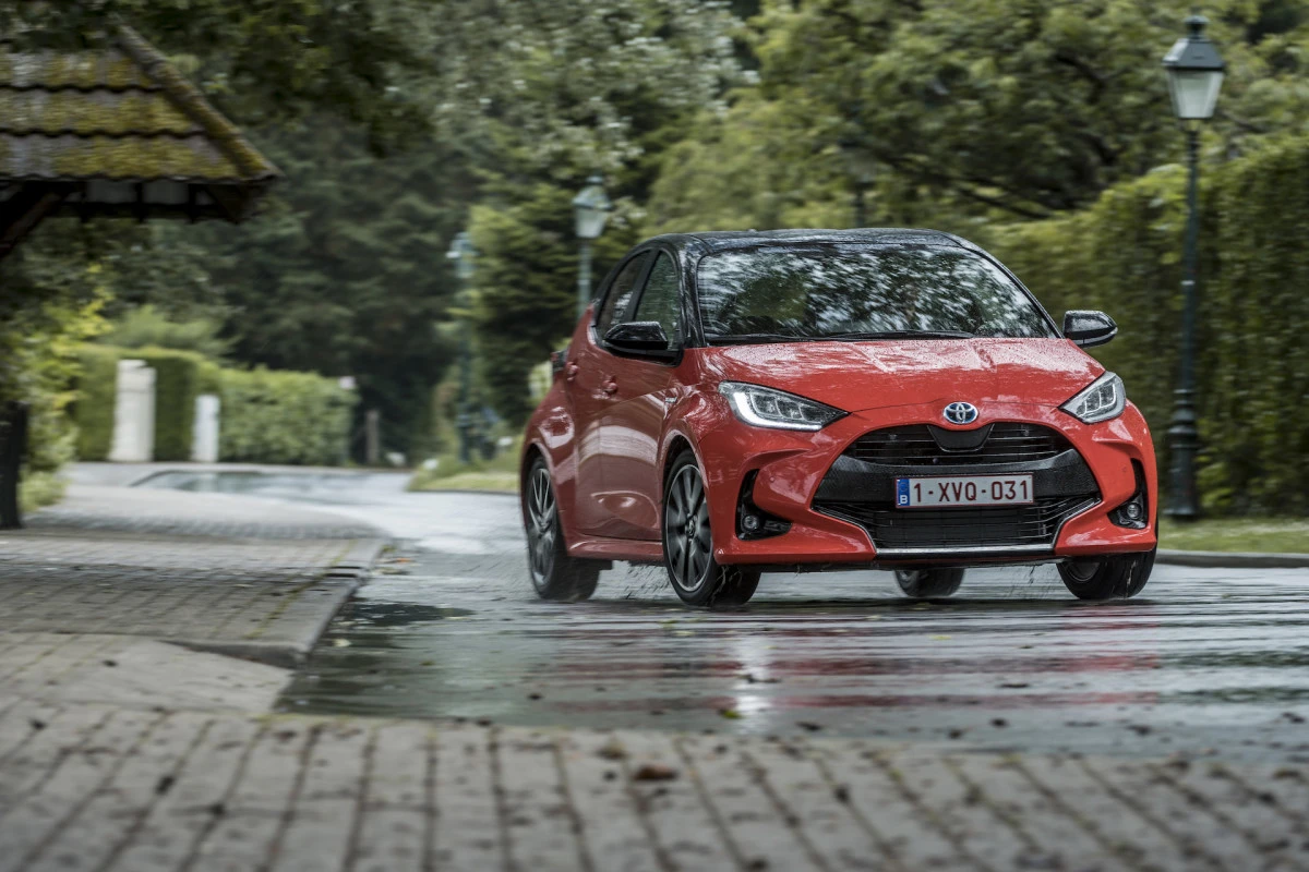 Toyota Yaris 1