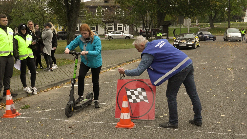 Trečioji „Damų ralio“ serija: netikėtų strategijų lenktynės