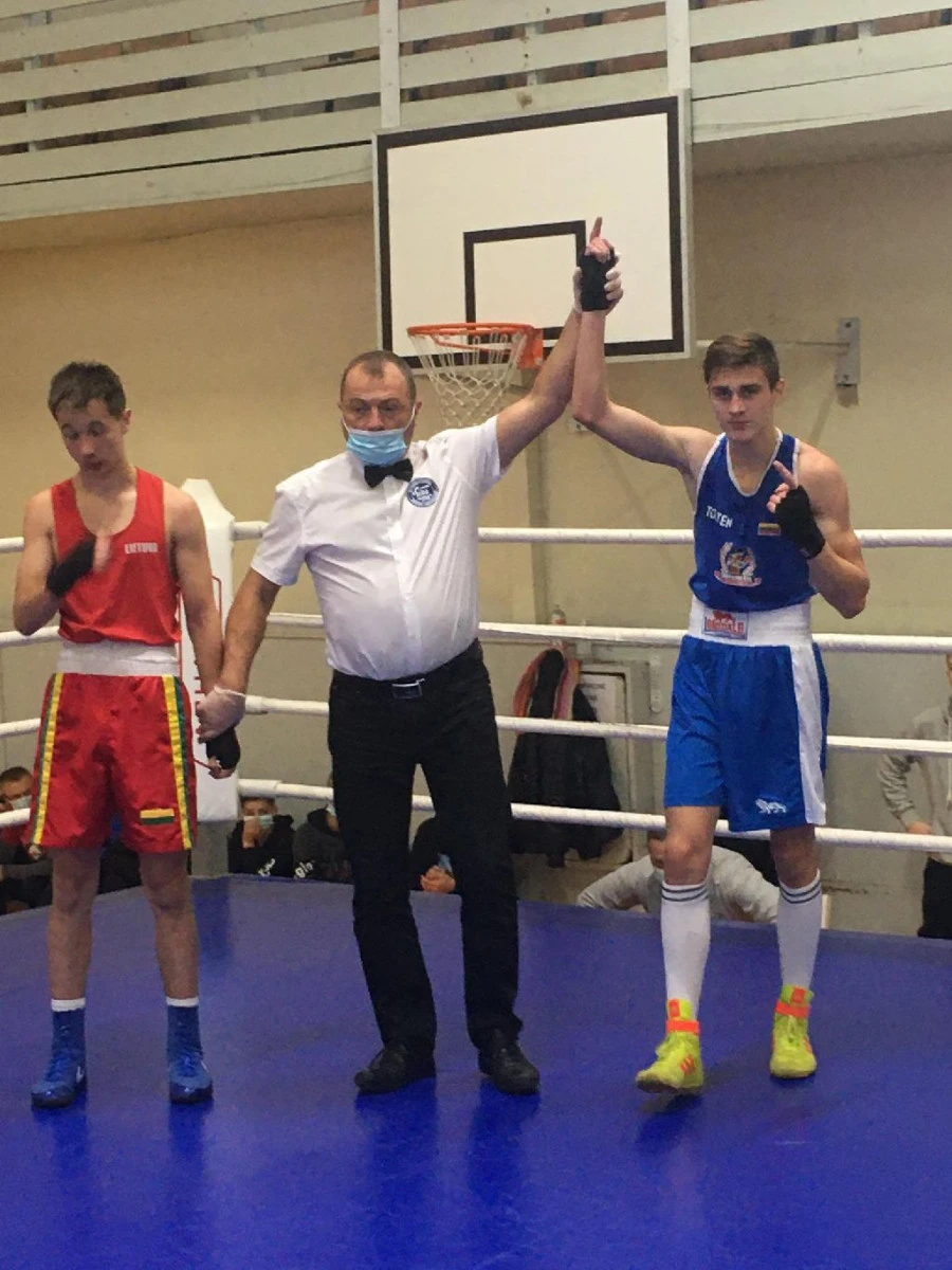R.Sargūno gimnazijos auklėtinių pergalės Lietuvos jaunių bokso čempionate