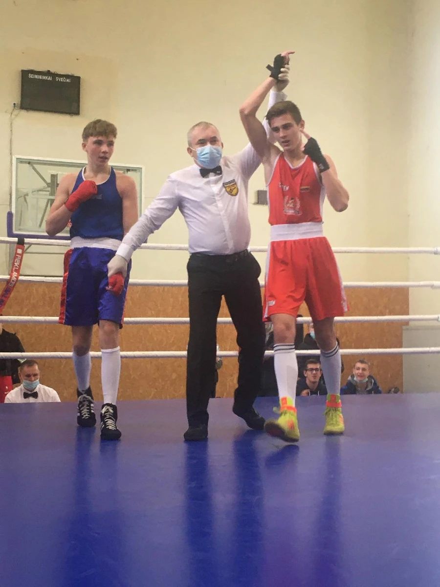 R.Sargūno gimnazijos auklėtinių pergalės Lietuvos jaunių bokso čempionate