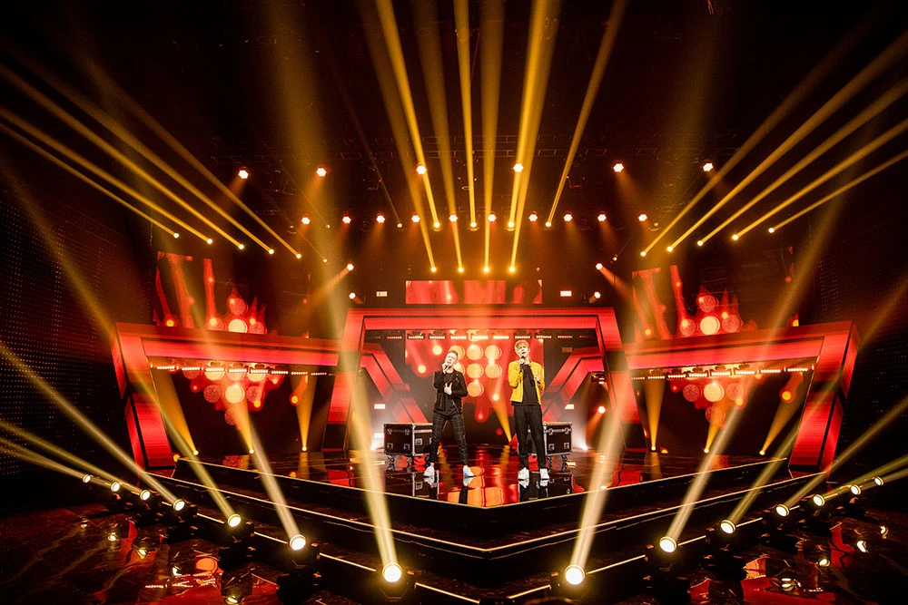 Panevėžiečiai Titas ir Benas „Eurovizijos” atrankos finale