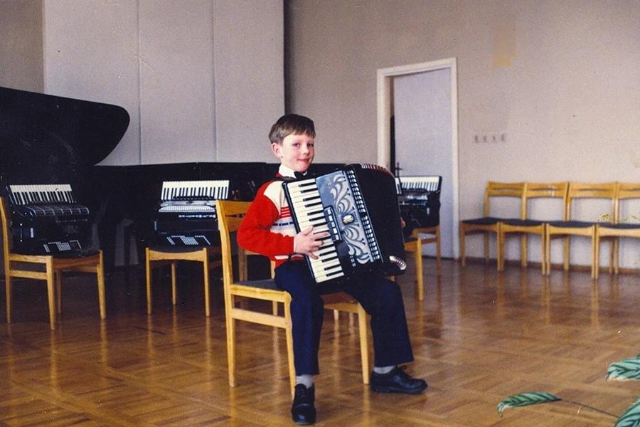 Pasaulinio garso muzikantas Martynas Levickis: ,,Norite užauginti laimingus vaikus, leiskite jiems svajoti“