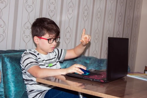 Vaikas internetas