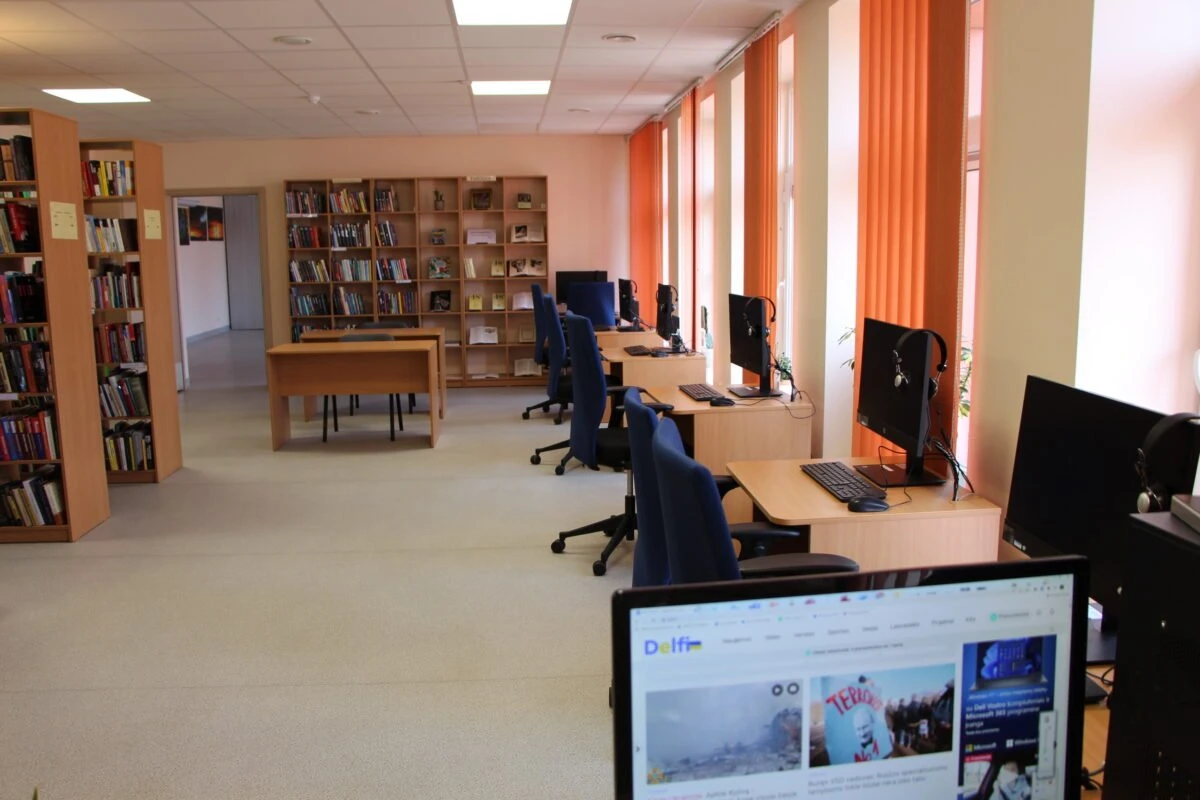 Duris atvėrė renovuotas Krekenavos kultūros centras