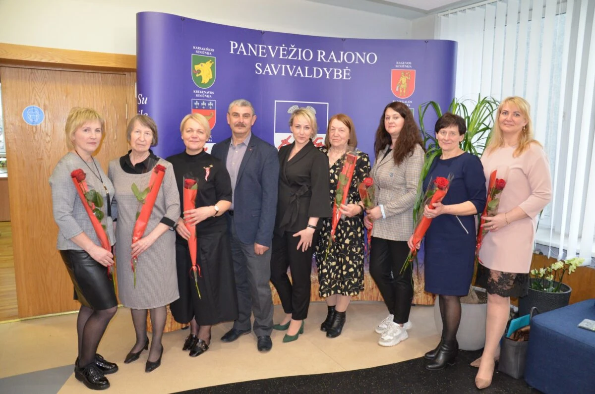 Panevėžio rajono savivaldybėje šurmuliavo gausus bendruomenininkų būrys