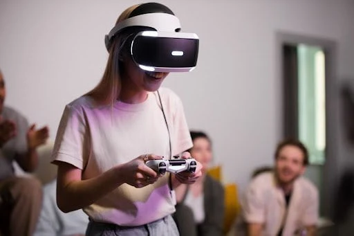 Virtualios realybės akiniai dar geresniems žaidimams