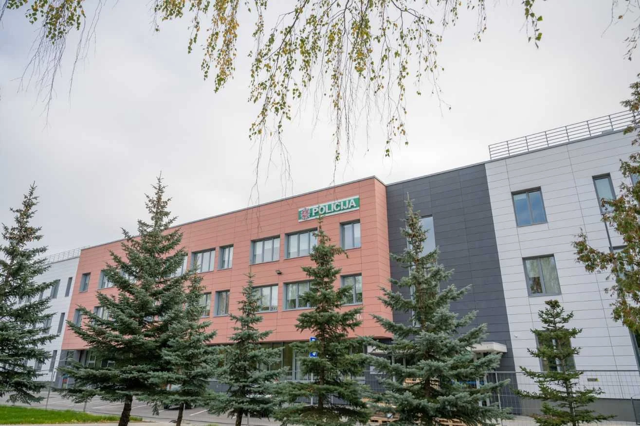 užbaigtas didžiausias panevėžyje viešosios ir privačios partnerystės projektas – panevėžio policijos komisariato su areštine statybos Panevėžio policija