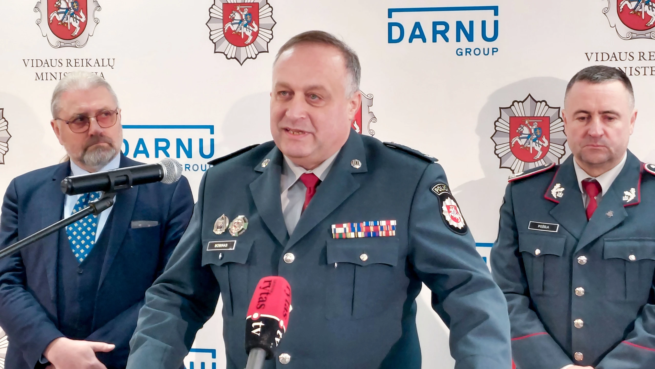 Iškilmingai duris atvėrė naujasis policijos komisariatas
