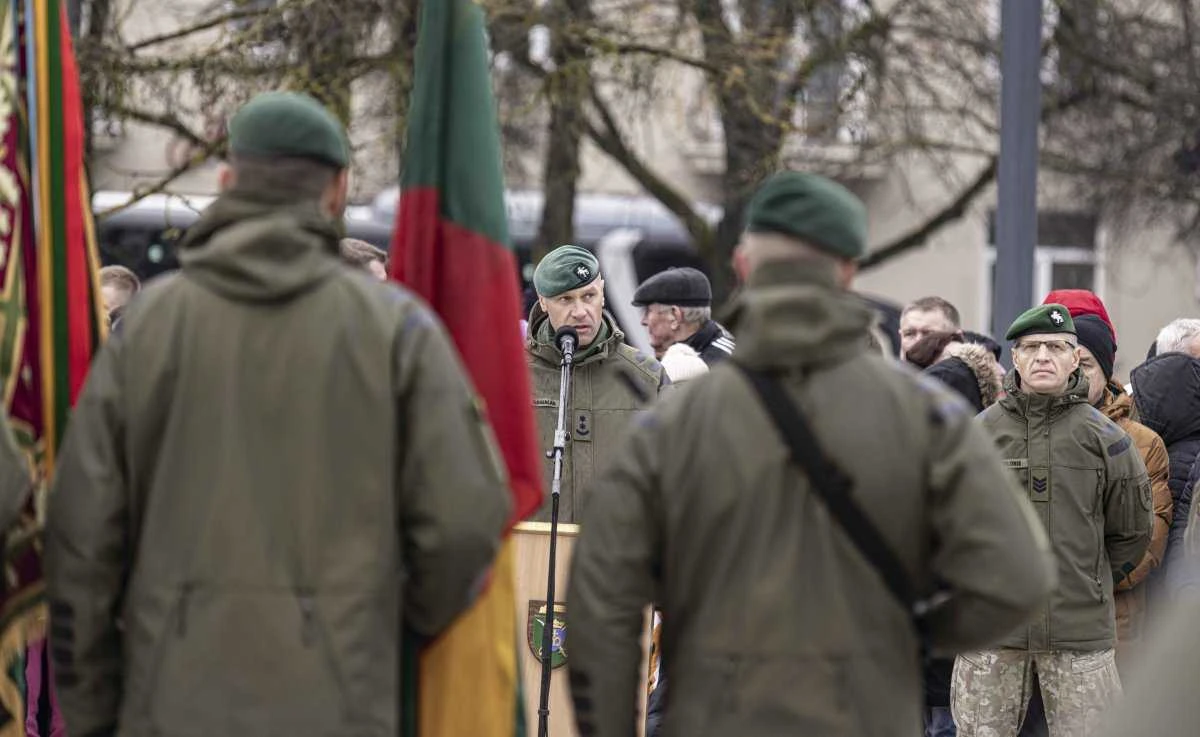 Kūčių išvakarėse tarnauti Lietuvai prisiekė per 300 karių