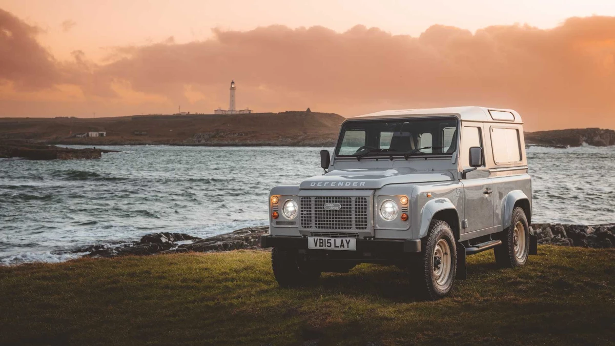 Land Rover Defender V8 Islay Edition 2