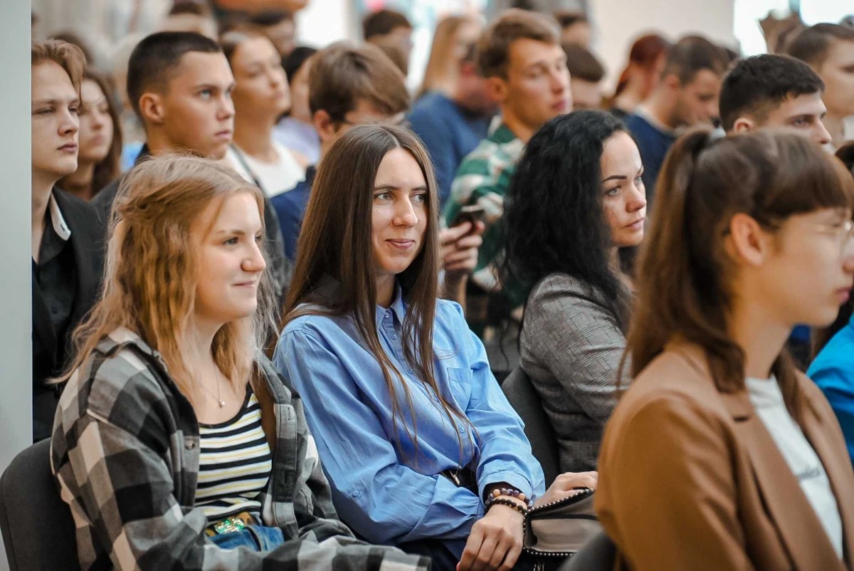 Panevėžio kolegija kviečia į klausytojo studijas