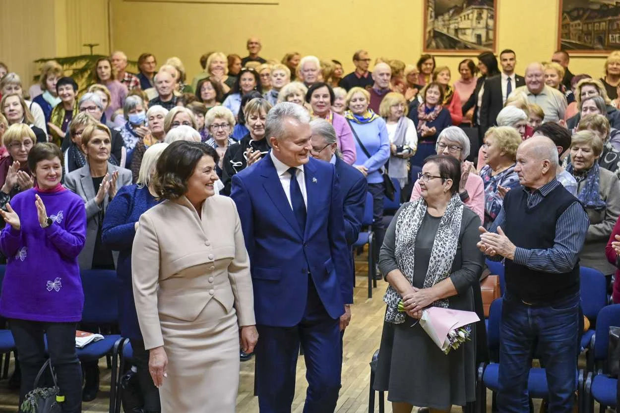 Prezidentas diskutavo su Panevėžio gimnazistais, kaip stabdyti narkotikų plitimą