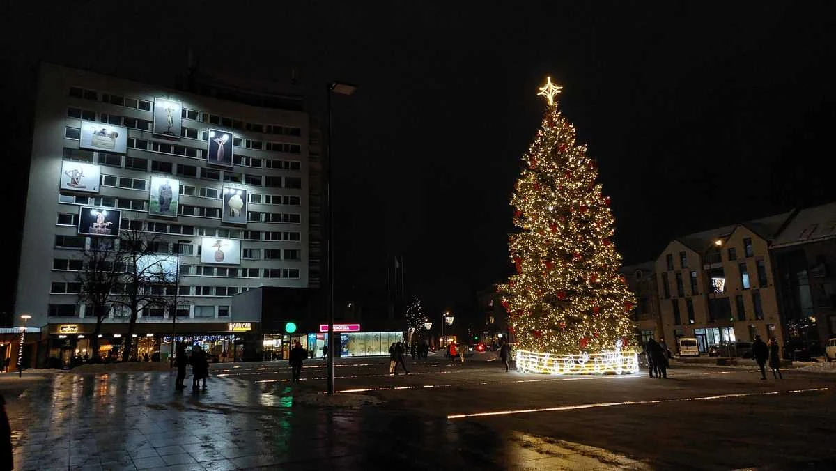 Kviečia dalyvauti konkurse „Šviečiantis Panevėžys“