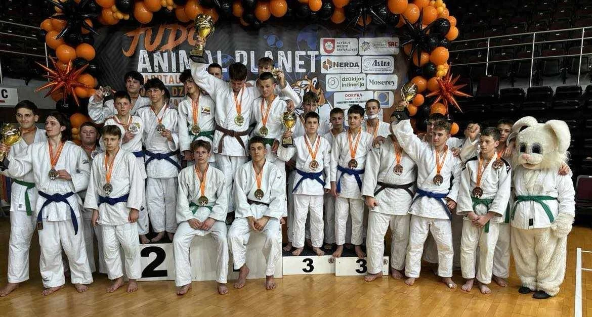 Tarptautiniame dziudo turnyre iškovoti 3 medaliai