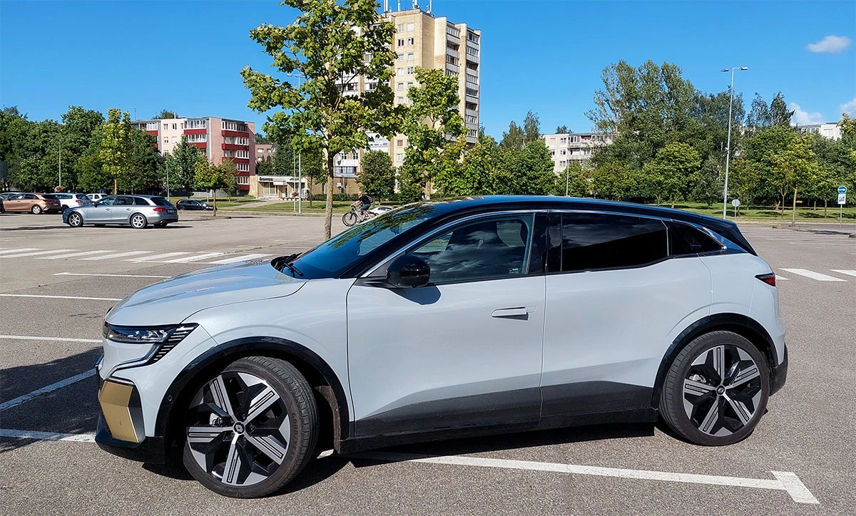 Šventinė savaitė su „Renault Megane E-Tech Full Electric”
