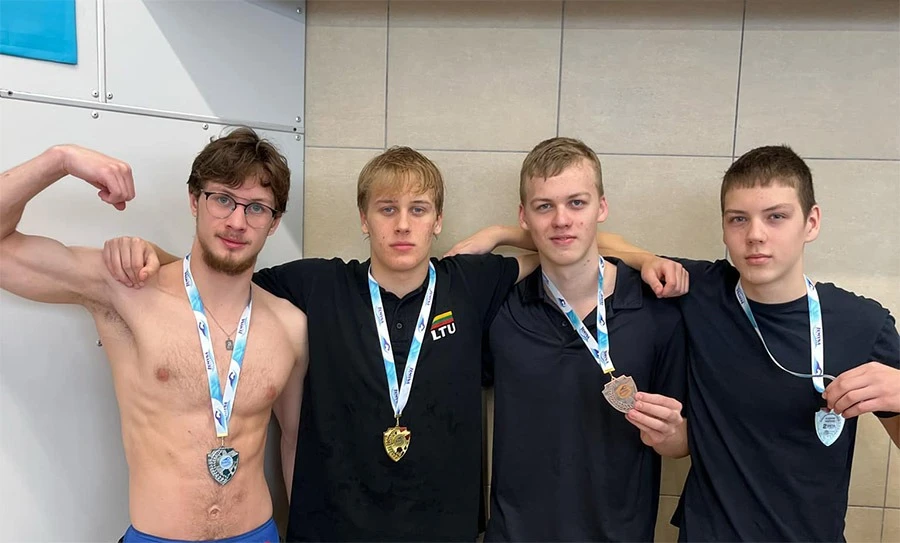 plaukikai puikiai pasirodė „Žemynos“ olimpiečių taurės plaukimo varžybose