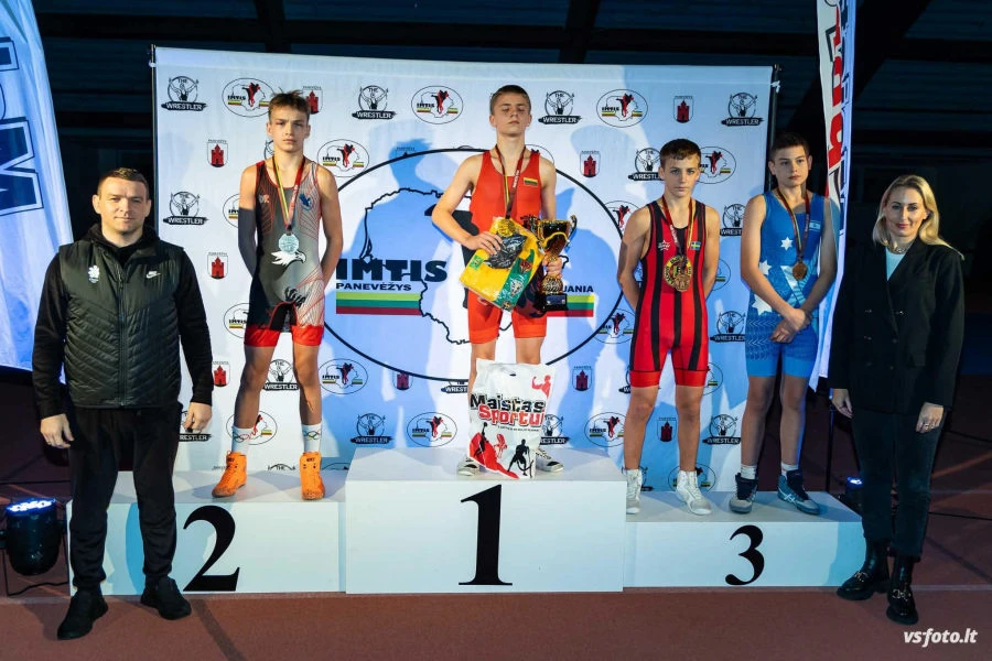 r.sargūno sporto gimnazijos imtynininkai - „panevėžys open 2024“ čempionai