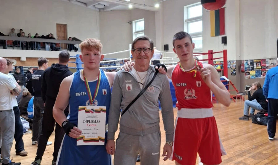Panevėžio sporto centro boksininkai pasidabino visų spalvų medaliais