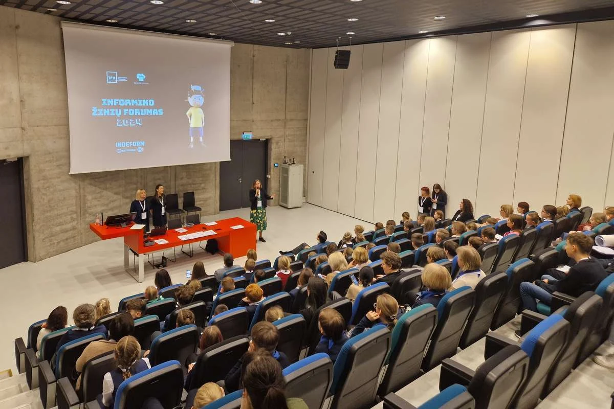 Moksleivių skaitmeniniai atradimai – „Informiko žinių forumo“ konferencijoje