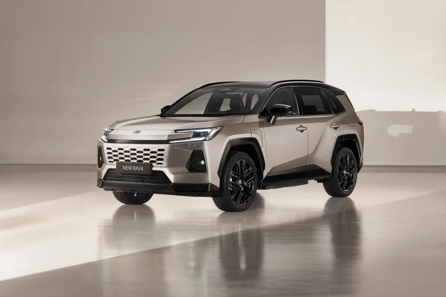 „Toyota“ pristato naujos kartos „RAV4“-paninfo.lt „Toyota“ pristato naujos kartos „RAV4“