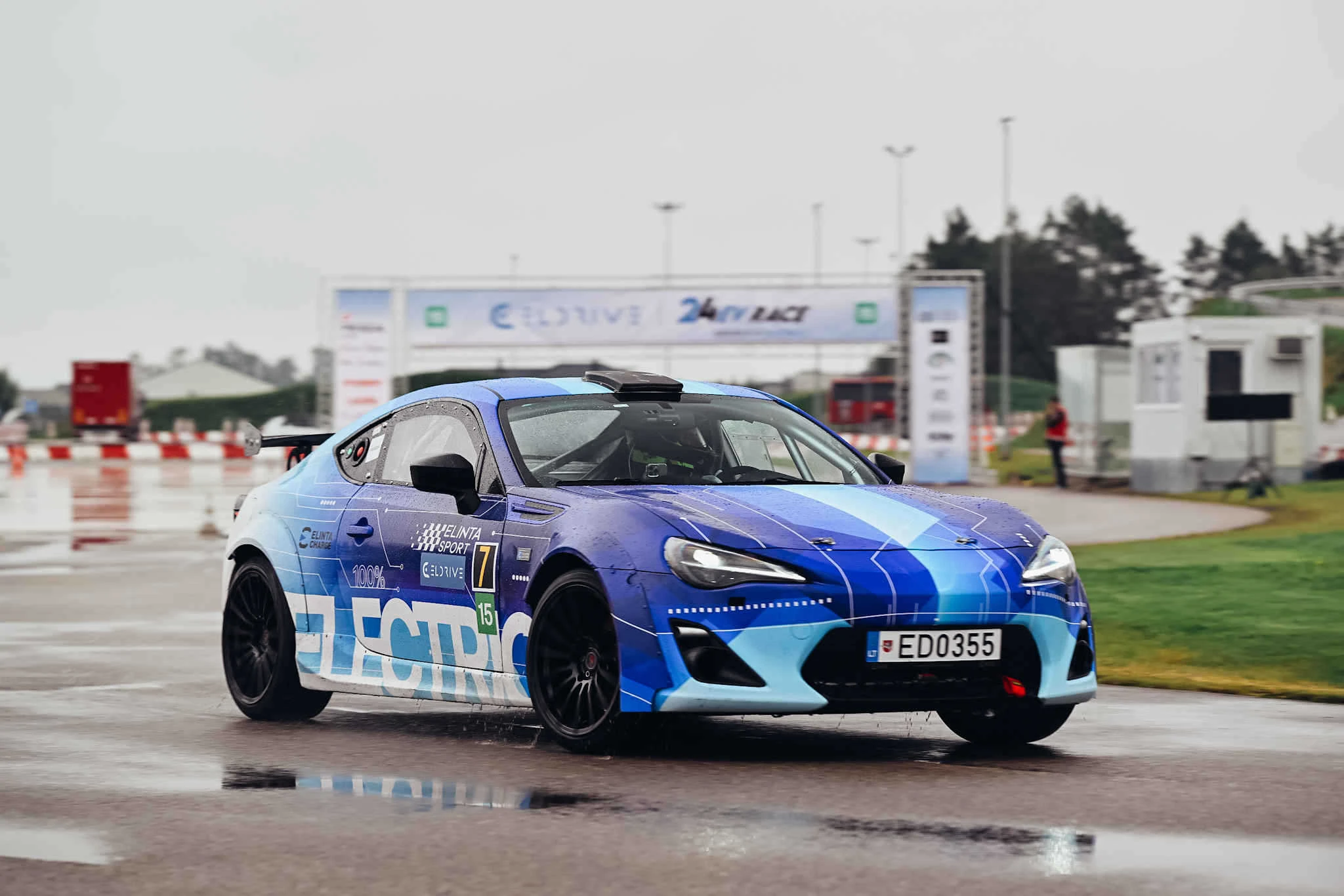 Panevėžyje finišavo Eldrive 24H elektromobilių lenktynės
