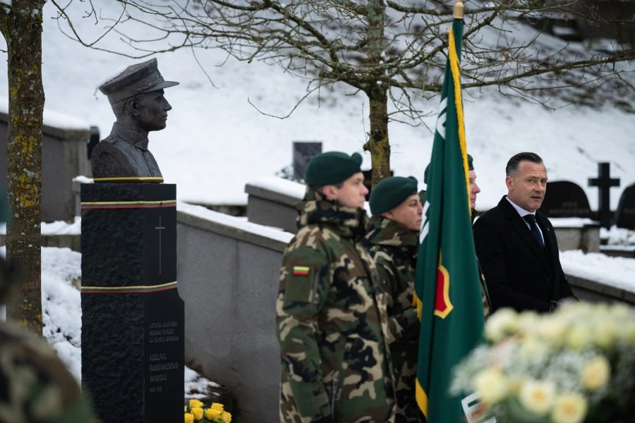 Partizanų vado A. Ramanausko – Vanago žūties minėjime prabilta, kodėl ne visi įvertina tikrąją karo grėsmę: „Parodėme jiems tik šviesiąją laisvės pusę“