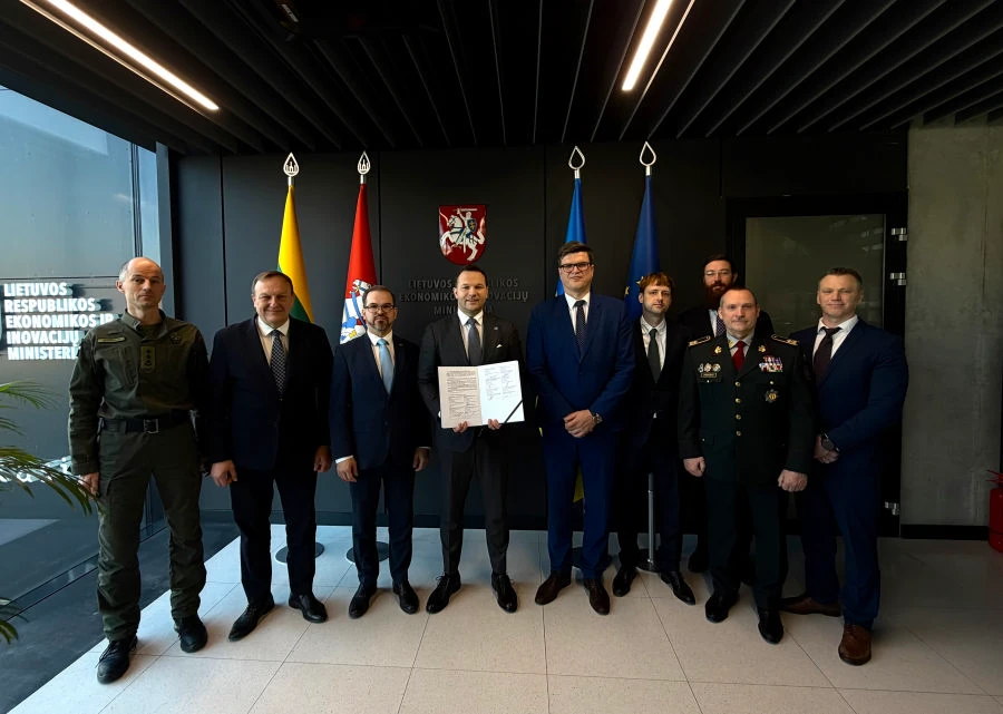 EIMIN ministras E. Grikšas: sutelkėme 10 institucijų greitesniems sprendimams dėl oro erdvės apsaugos