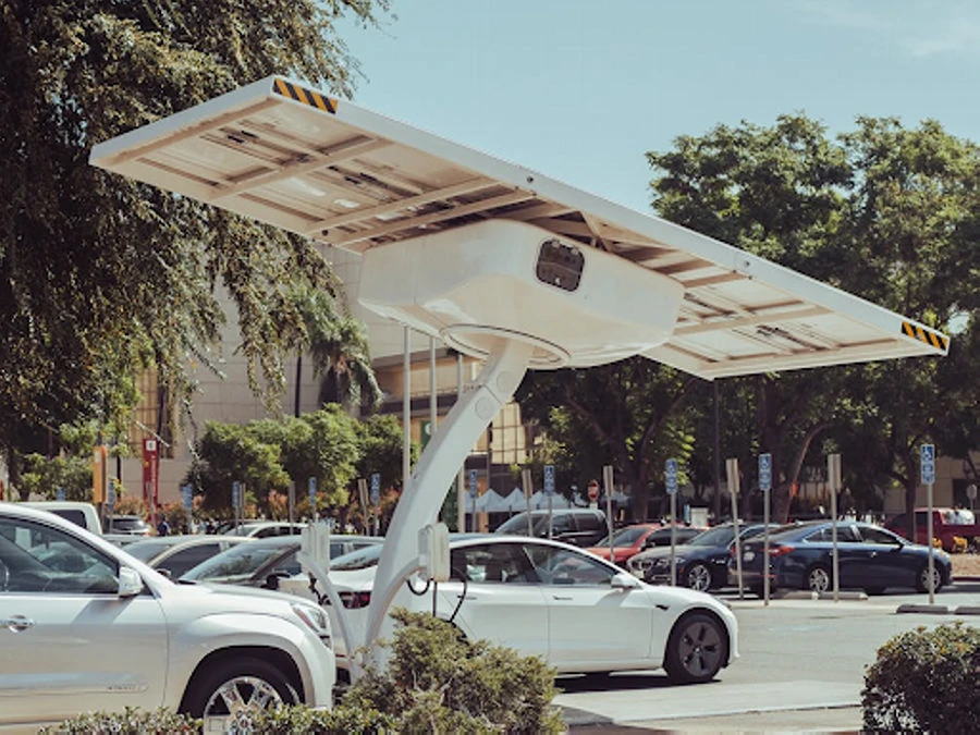 Ar elektromobilių įkrovimo stotelės leidžia krauti „nemokamai“?