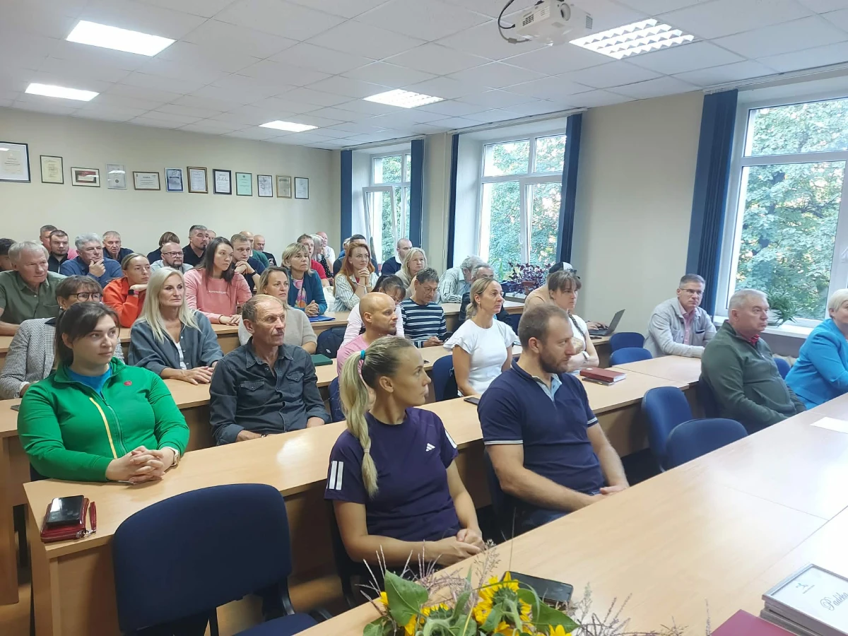Panevėžio sporto centro treneriai gilino žinias apie vaikų psichologiją